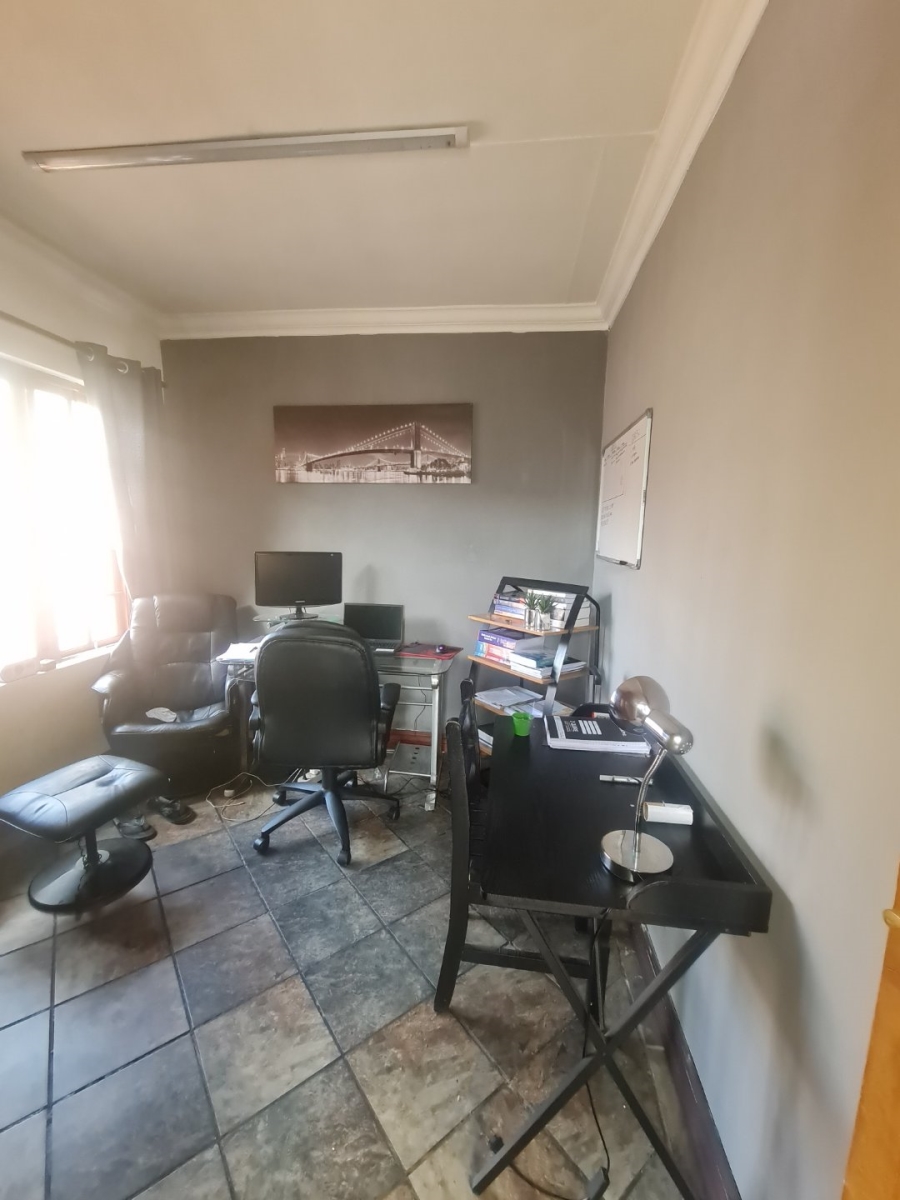 5 Bedroom Property for Sale in Sasolburg Free State
